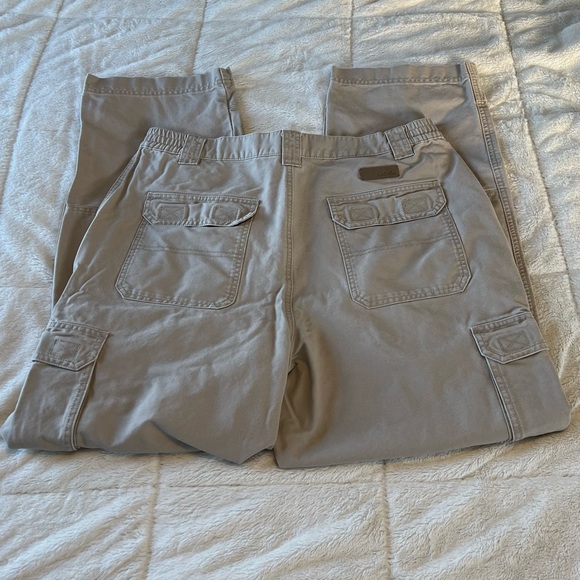 Men’s Cabela 34/30 Cargo Pants. EUC - Picture 4 of 9